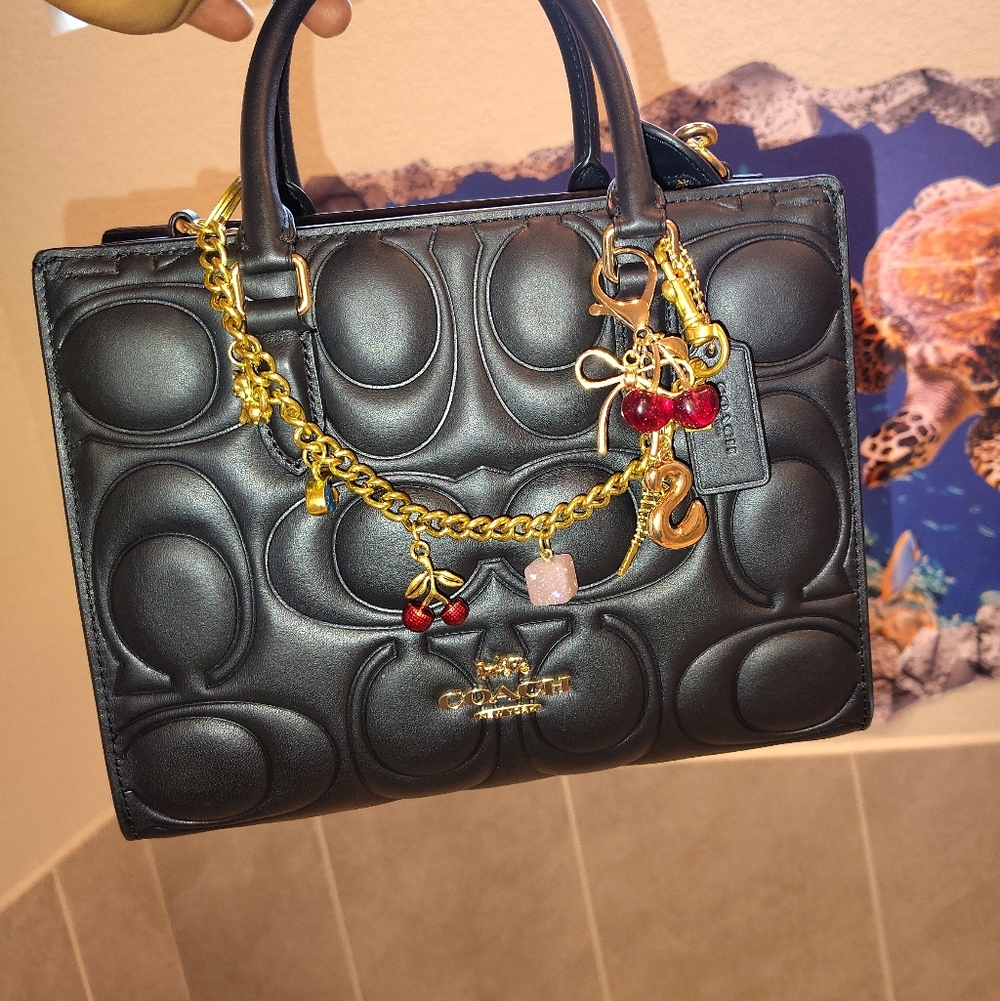 Small Coach Maggie Tote In Black Signature Leather